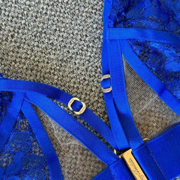 Honey Birdette Morgan Kukuro Electric Blue Set Small Medium Bra Panty Garter - Picture 10 of 13